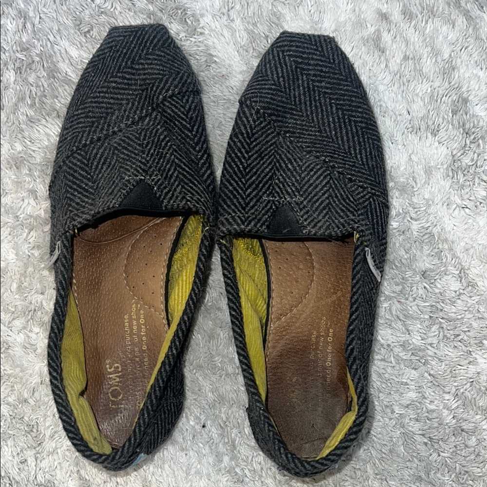 Toms Black Loafers Slip-Ons Casual